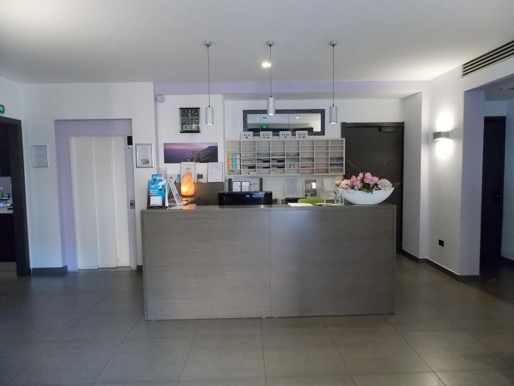 Alfred Hotels Monaco - Ex Forum - Hotel Renove โบโซเลย ภายนอก รูปภาพ